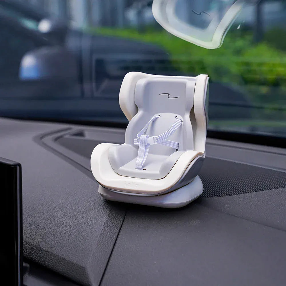 Car Doll Safety Seat 15-17cm Doll Cartoon Seat For Labubu Model Mini Plush Safety Seat Car Interior Accessories Gifts